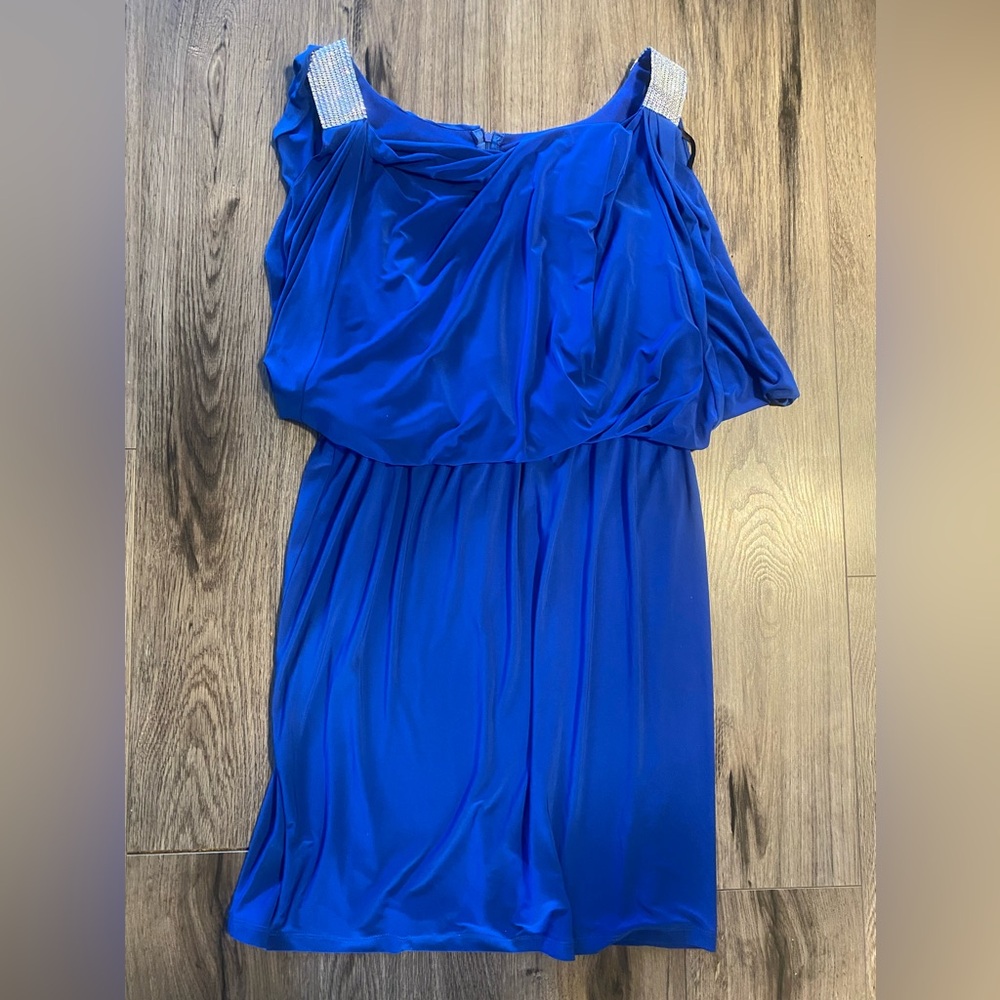 Laura dress